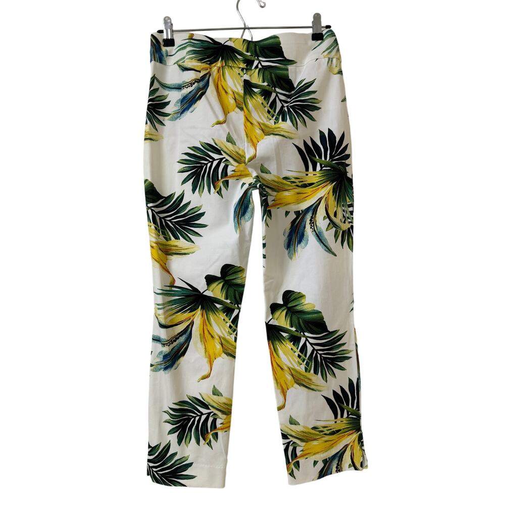 Chico's So Slimming Size 0, Small Tropical Print Cropped Pants W Nice Stretch - Picture 2 of 6